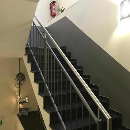 Cinehotel Maroni زيمدورف
