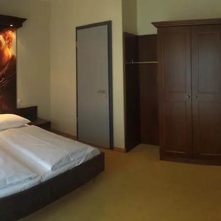 Hotel Cinehotel Maroni Zirndorf