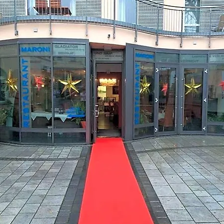 玛洛尼塞恩酒店 酒店 3*