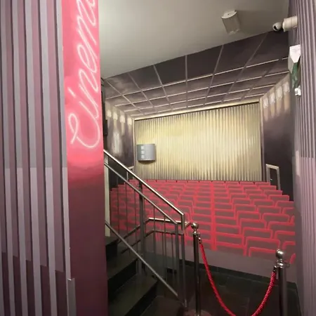 Cinehotel Maroni Zirndorf