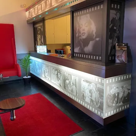 Cinehotel Maroni 3* Zirndorf